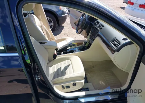 2015 Volkswagen Passat Sel z USA, uszkodzony, nr VIN 1VWCT7A36FC120802